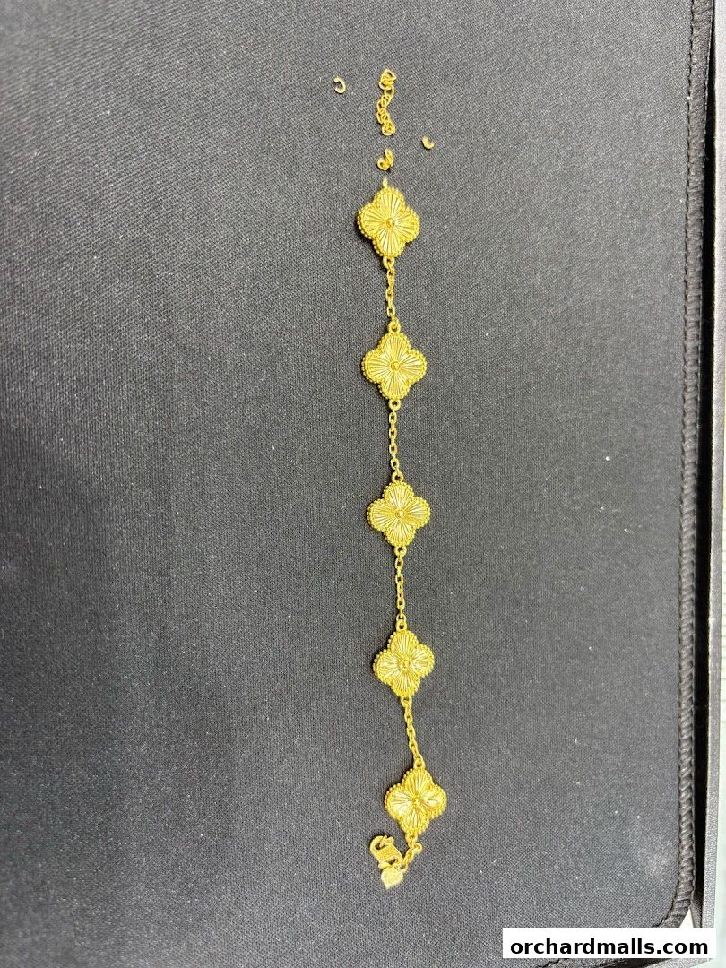 Eng Tai Jewellery Repair  Certified Specialist.