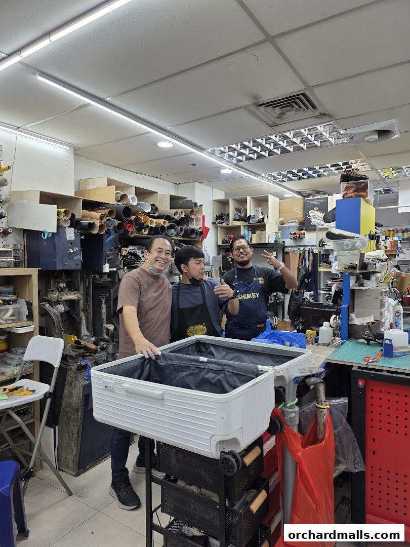 Ericson Leathergoods  Luggage Centre