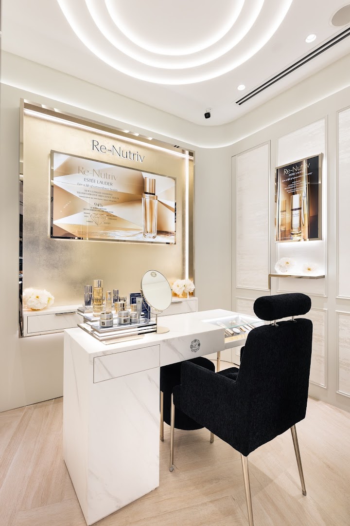 Estée Lauder ION Orchard