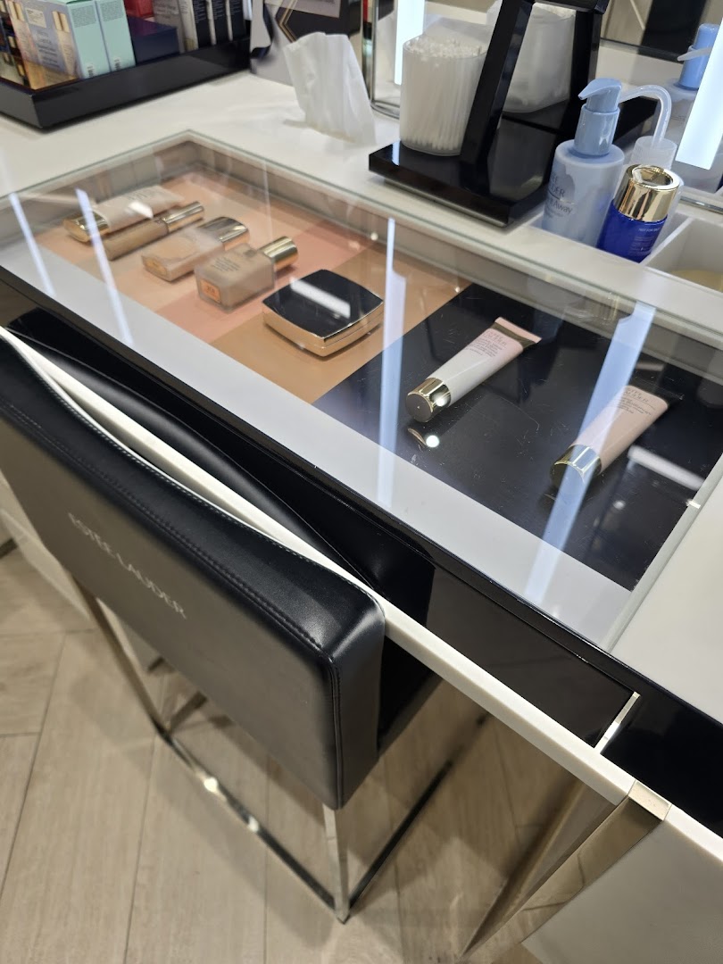 Estée Lauder ION Orchard