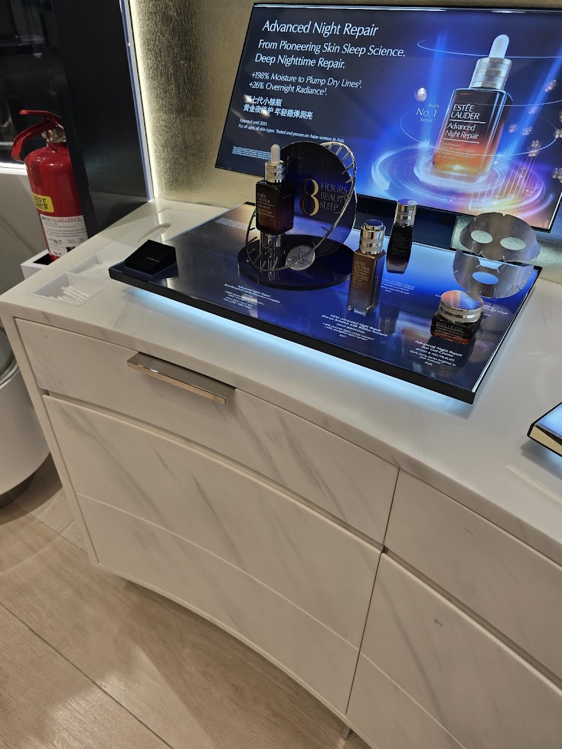 Estée Lauder ION Orchard