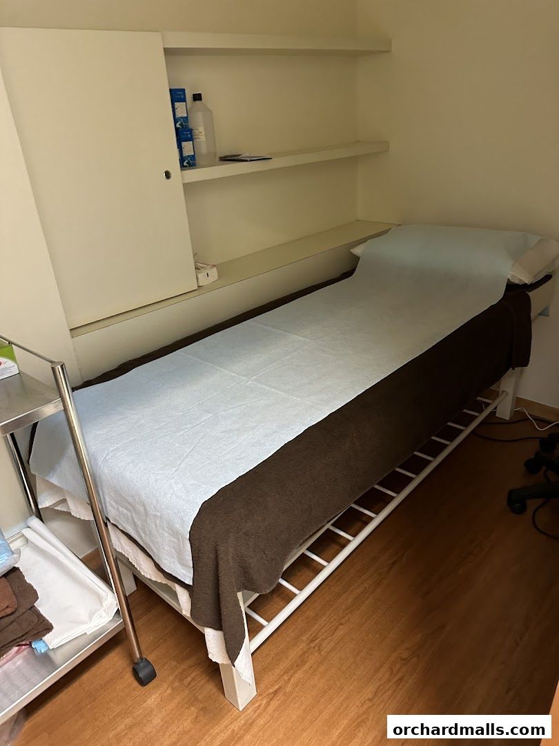 Eu Yan Sang Premier TCM Centre  Orchard Paragon