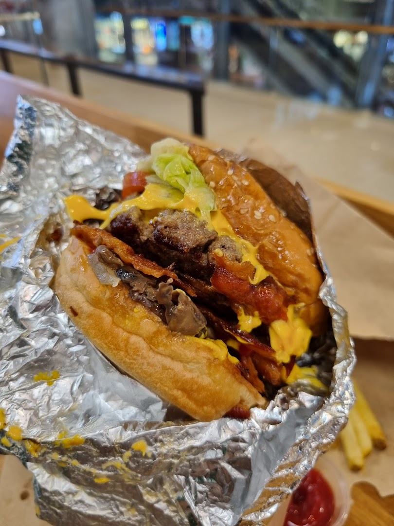 Five Guys ION Mall