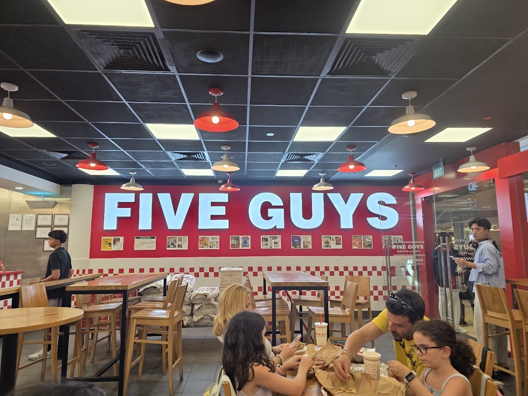 Five Guys ION Mall