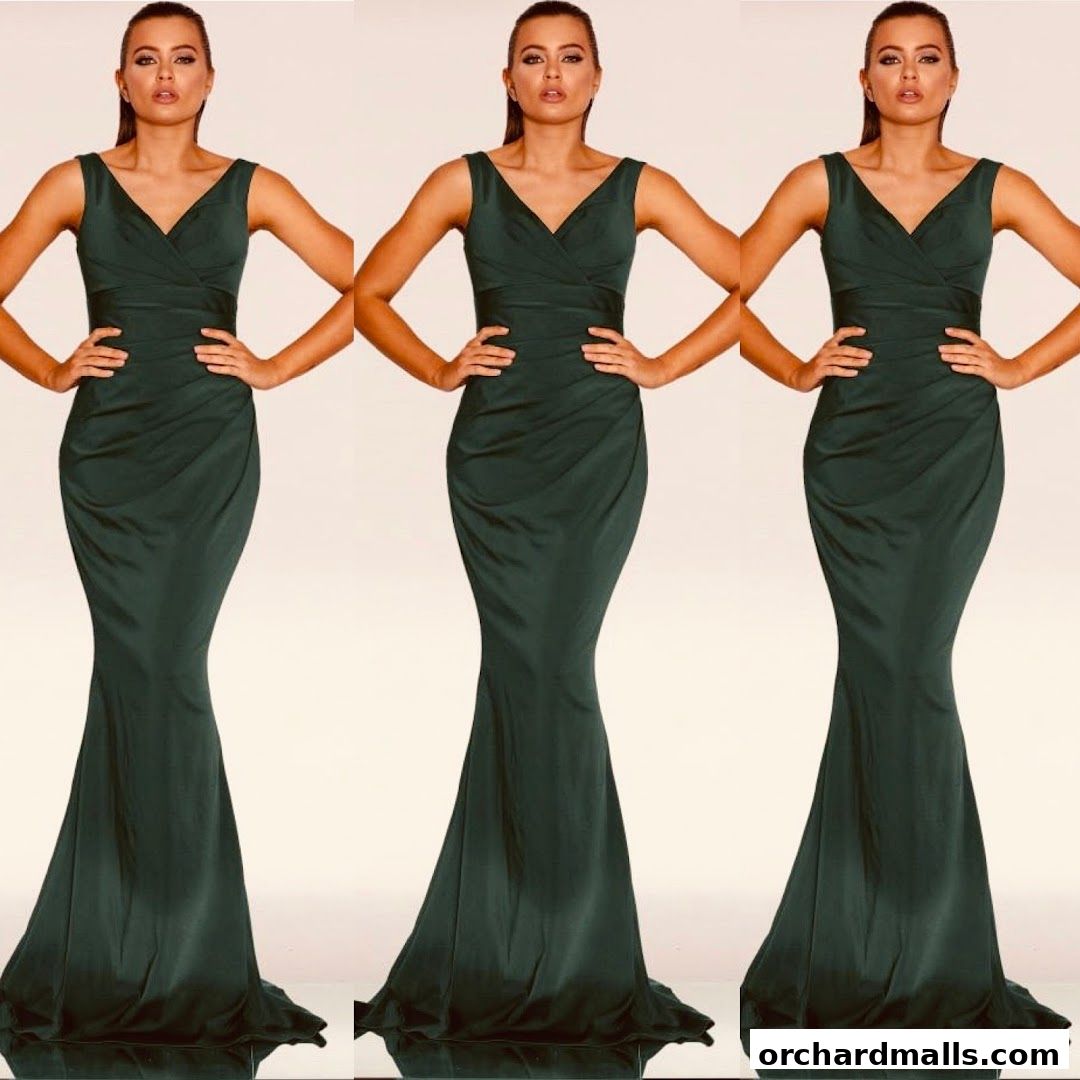 Flamingo Boutique - Gowns  Evening Wear  By Appointment.