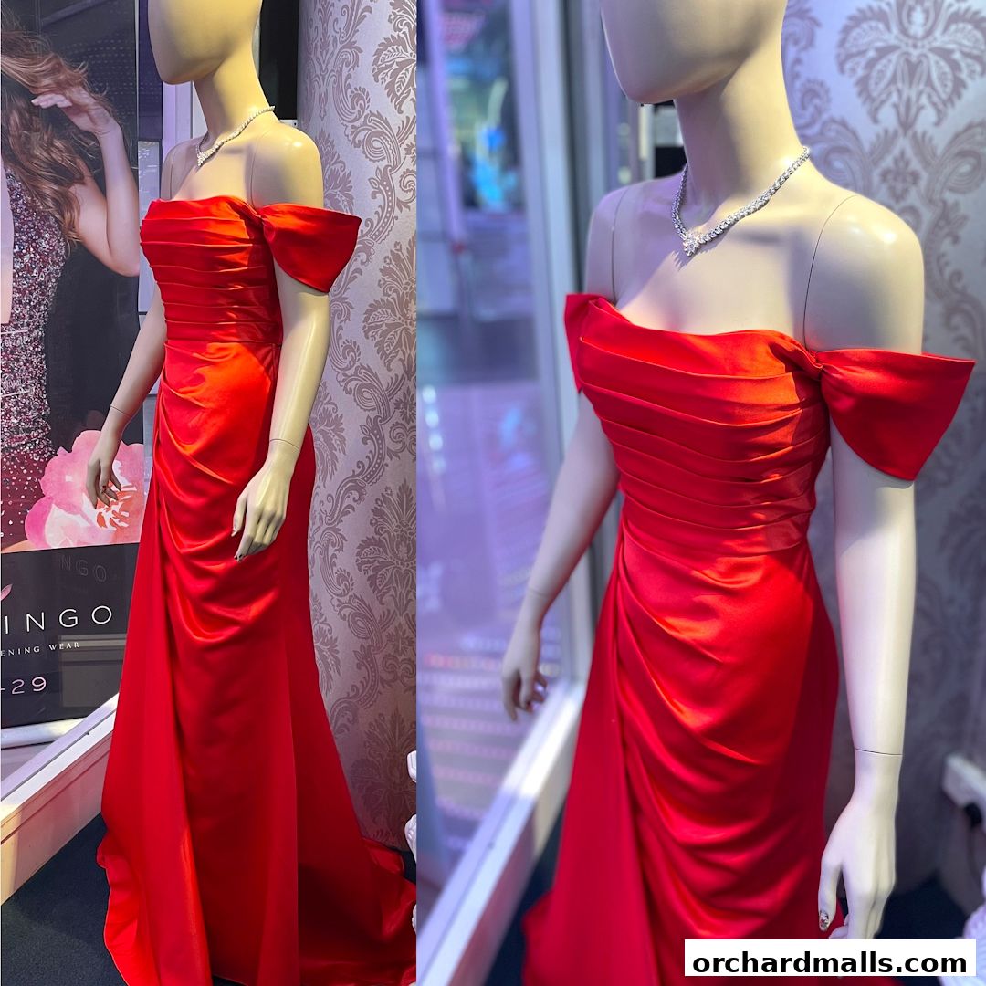 Flamingo Boutique - Gowns  Evening Wear  By Appointment.