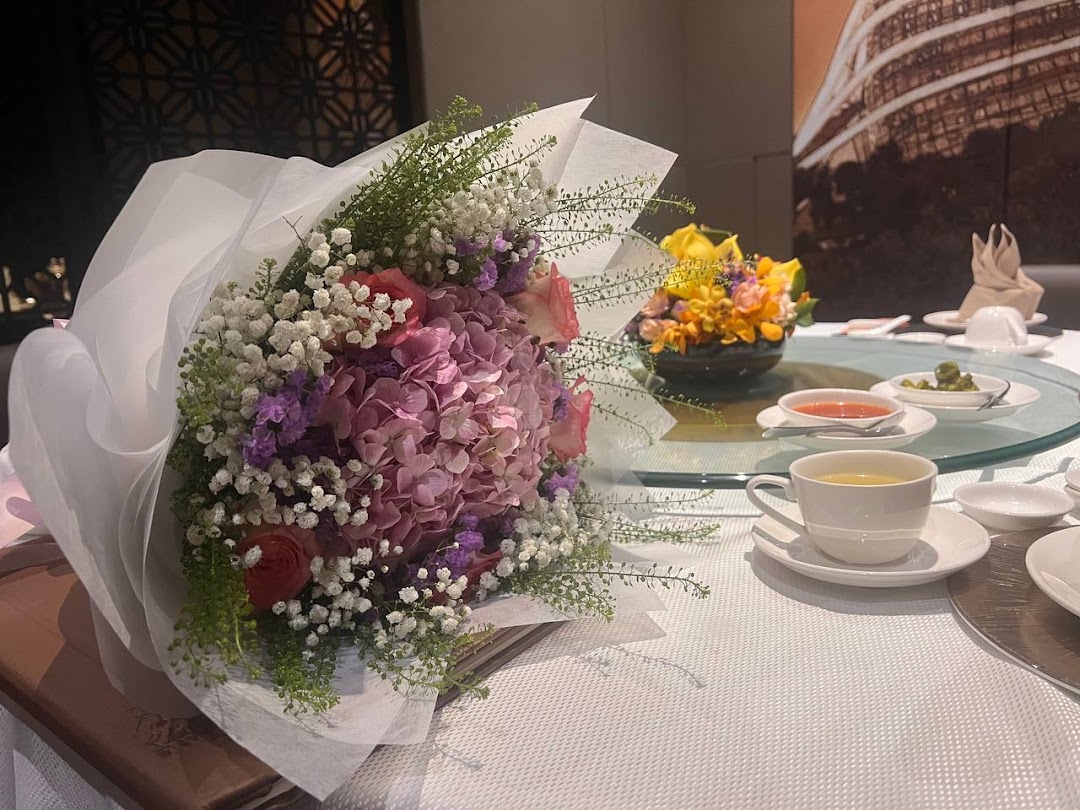 Flowers Flowers  Best Florist In Orchard Road