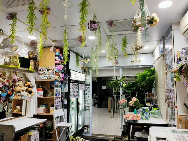 Flowers Flowers  Best Florist In Orchard Road