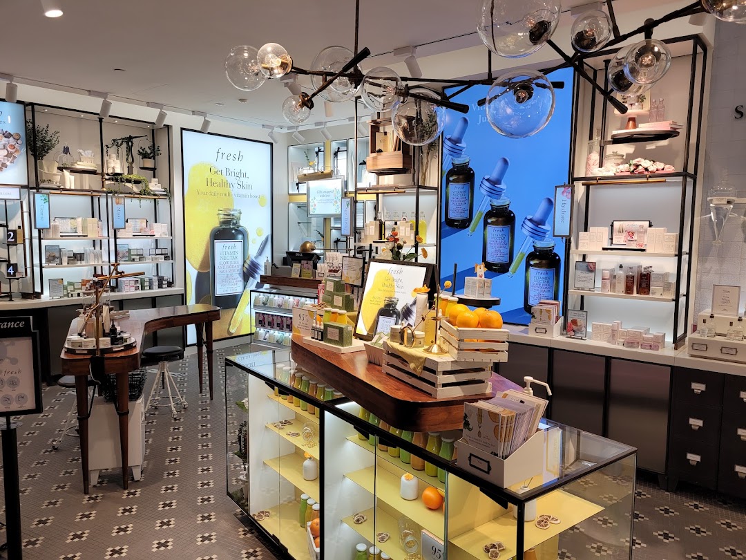 Fresh Ion Orchard Store