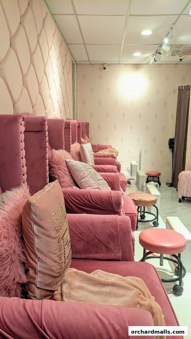 Glamorous Nail Spa