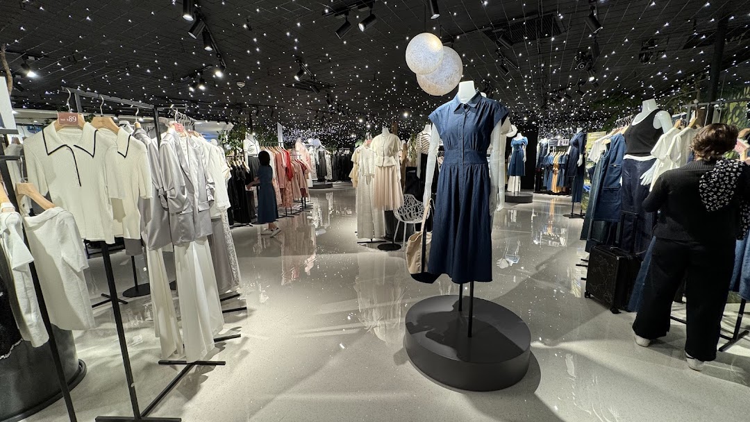 Goelia Wheelock Store