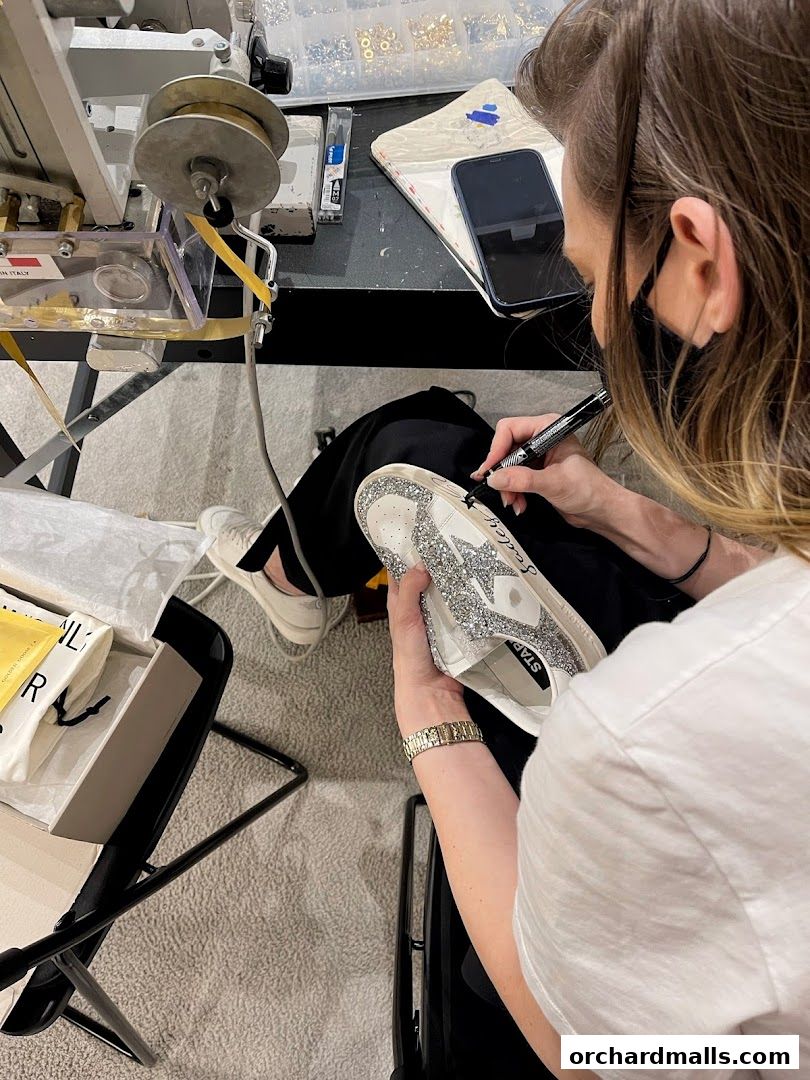 Golden Goose Paragon