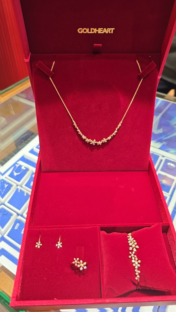 Goldheart Jewelry, ION Orchard