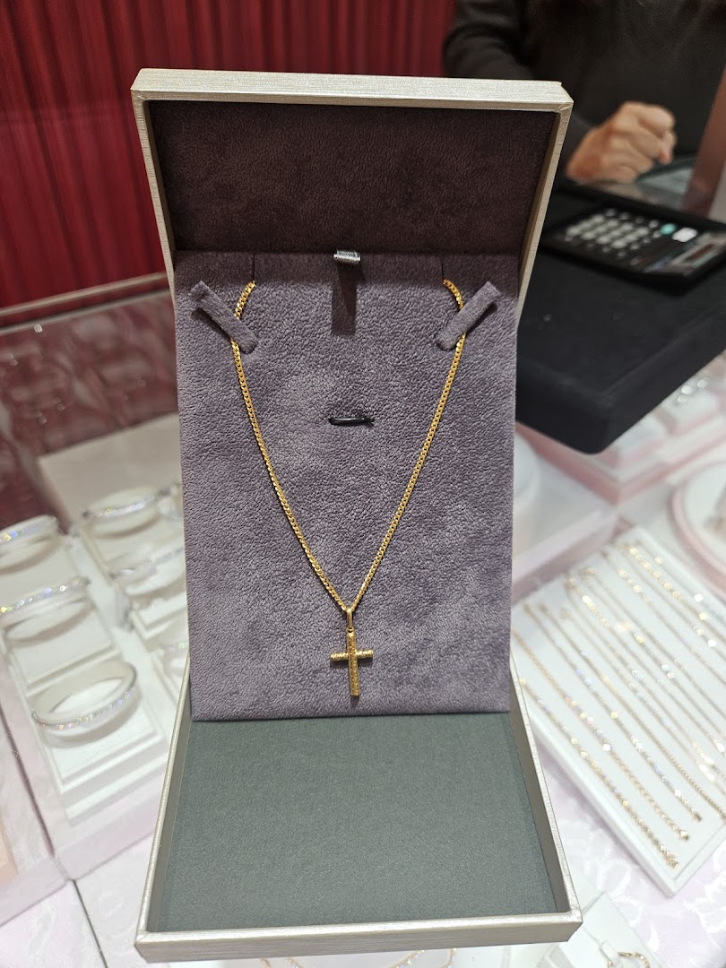 Goldheart Jewelry, ION Orchard