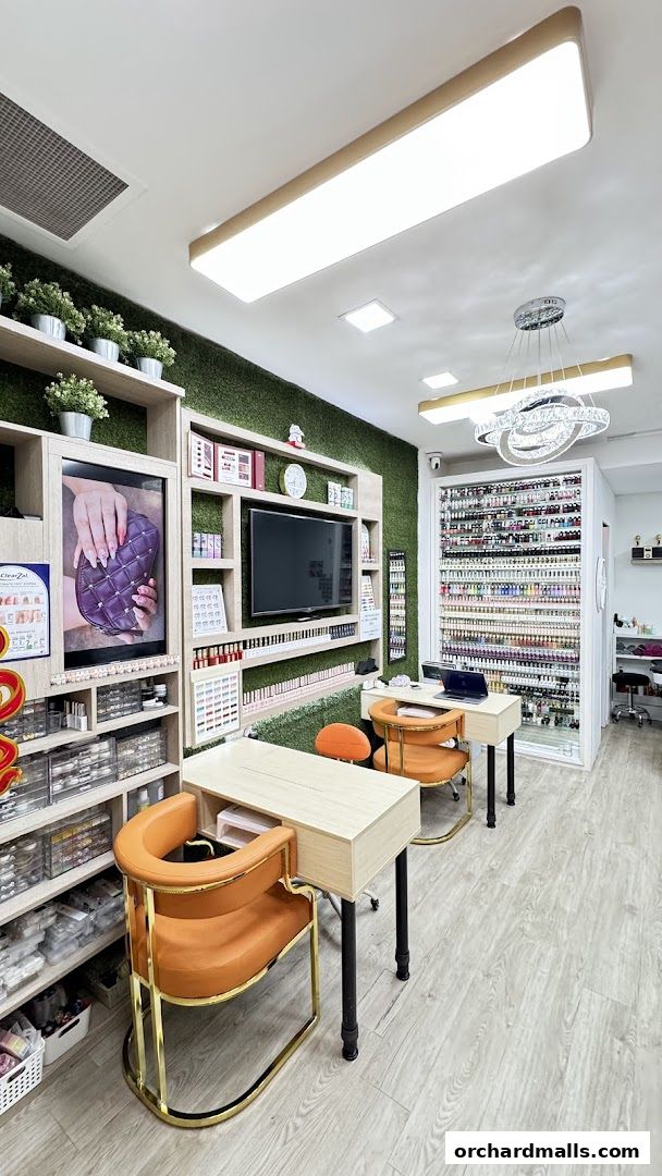 Gorgeous Colors Nail  Eyelash Studio