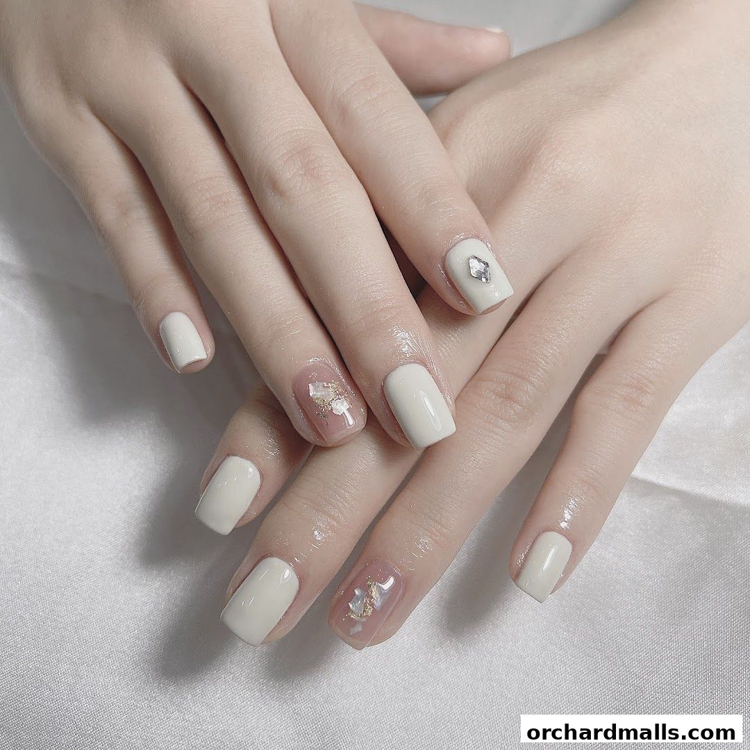 Gorgeous Colors Nail  Eyelash Studio