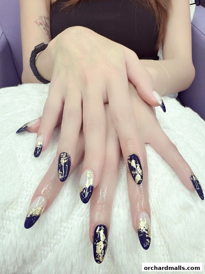 Gorgeous Colors Nail  Eyelash Studio