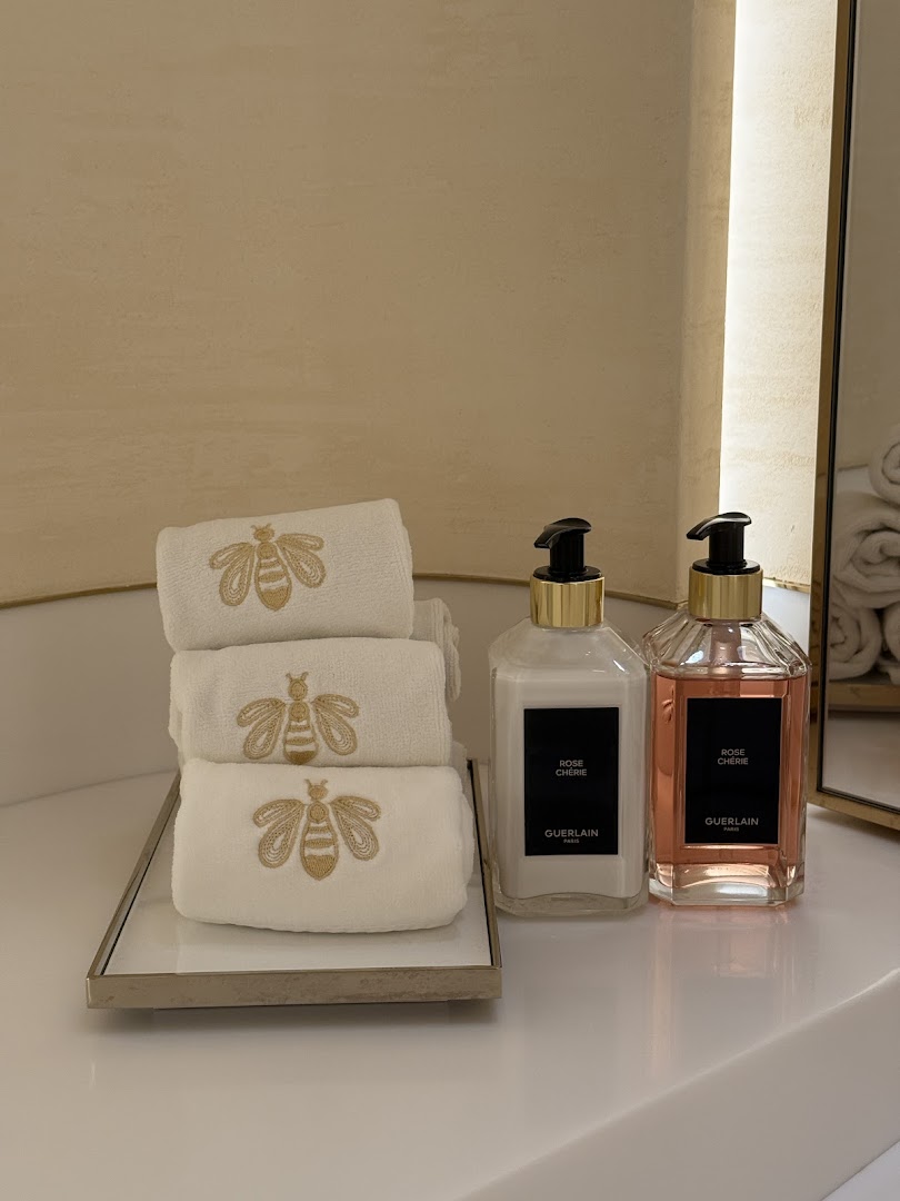 Guerlain Boutique  Facialist Suite Ion Orchard