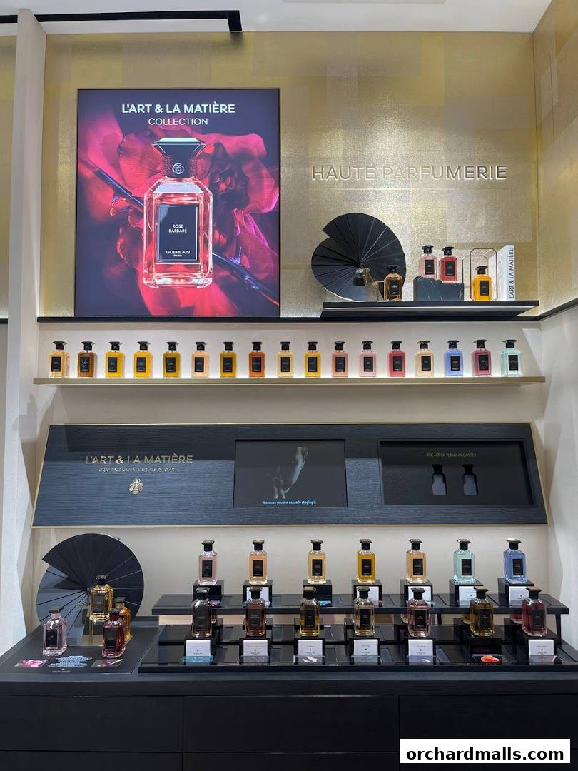 Guerlain boutique interior showcasing the L'Art & La Matière perfume collection.