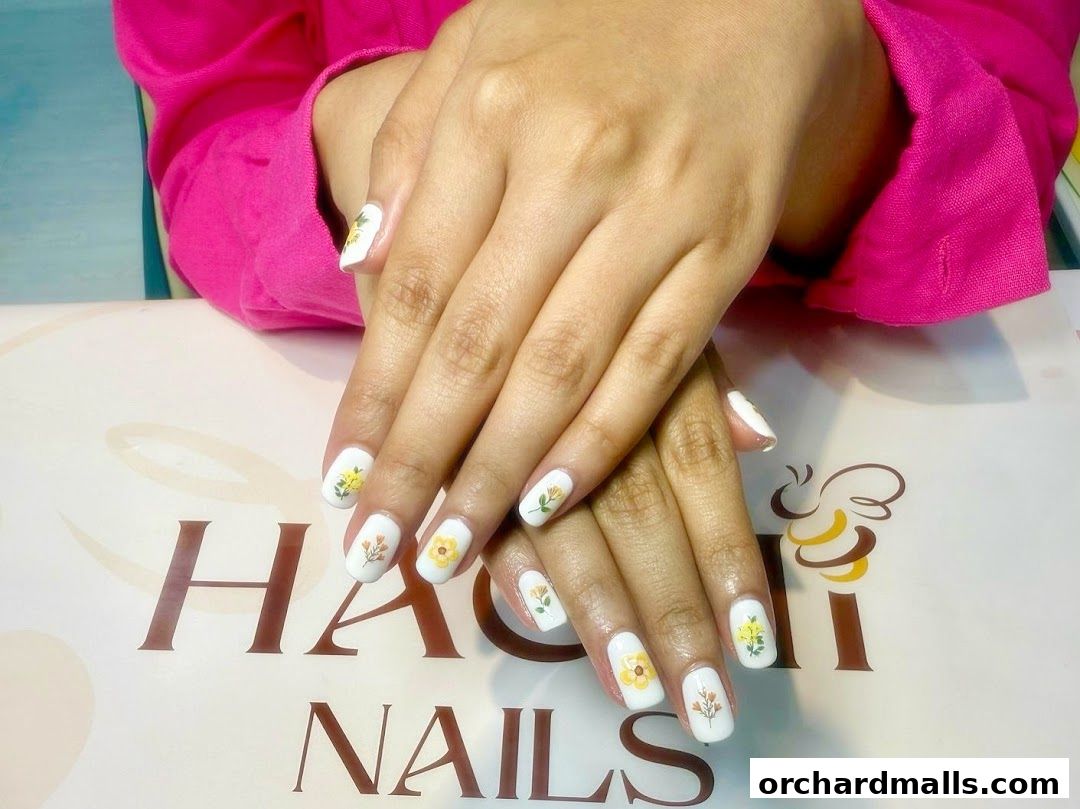 Hachi Nails