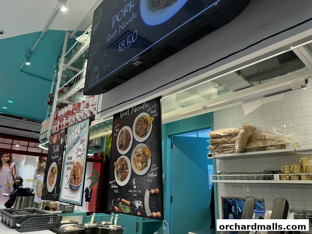 Menu page for Happy Lili Cafe 莉莉茶冰室