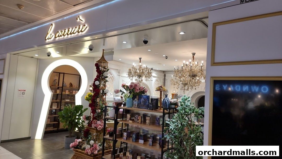 Huawei Customer Service  Experience Centre  313 Somerset