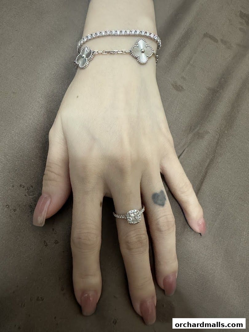 Huens Diamond Pte Ltd