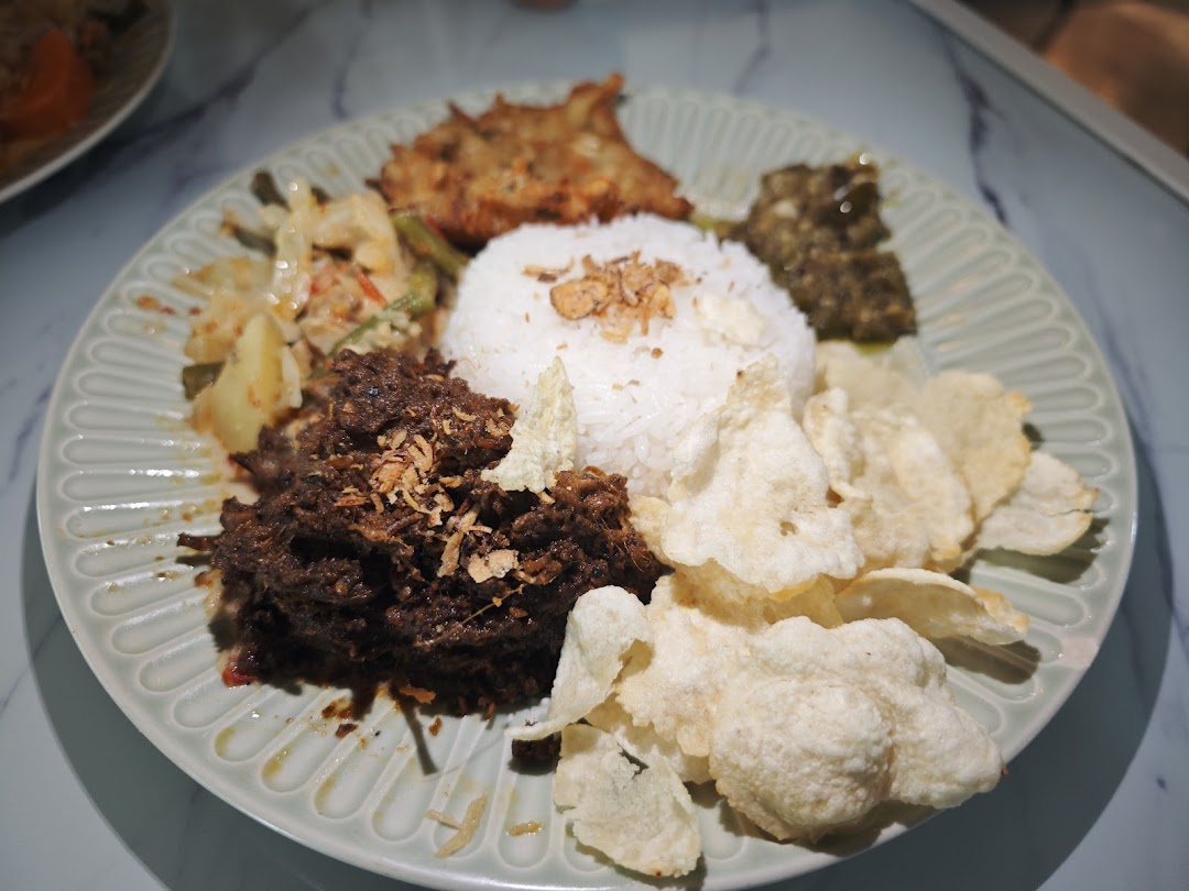 Ibu Sarah Kitchen restaurant and Tea House Orchard Towers