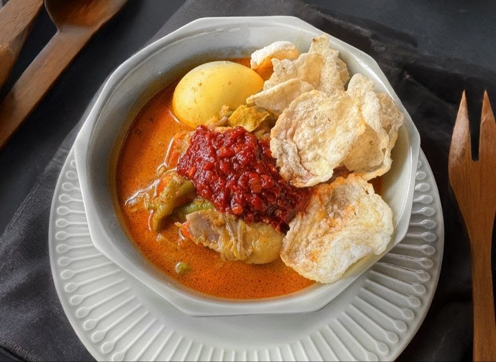 Ibu Sarah Kitchen restaurant and Tea House Orchard Towers