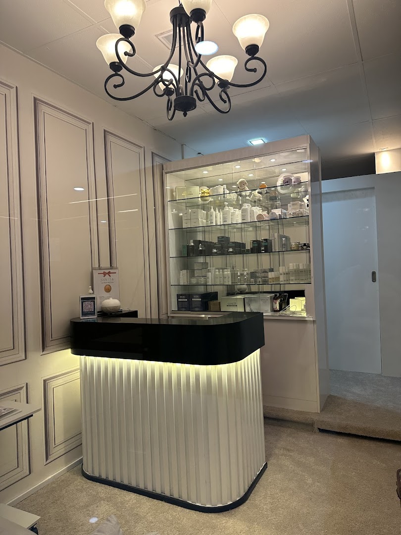 Isaromia Aesthetics Singapore - Facial, Whitening at Orchard Plaza