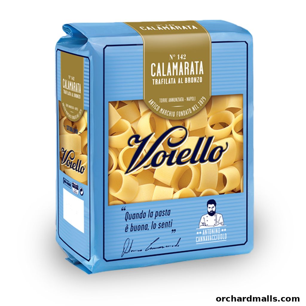 A package of Voiello Calamarata pasta, made with bronze-cut durum wheat.