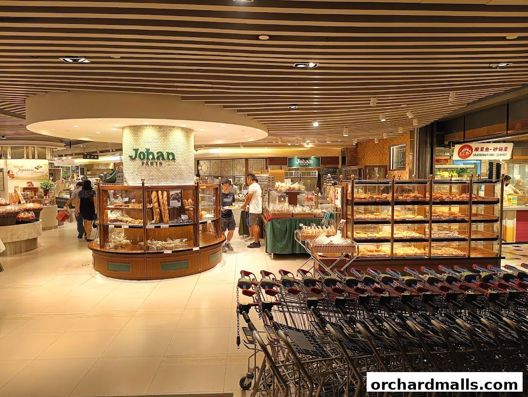 Johan Paris Isetan