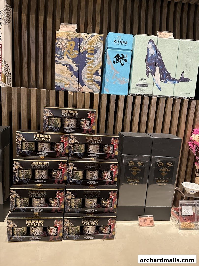 Kaku-Uchi Sake Bar Isetan Scotts