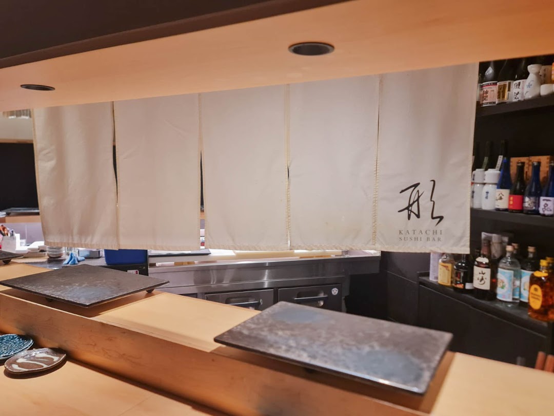 Katachi Sushi Bar -Sushi  Japanese wine-