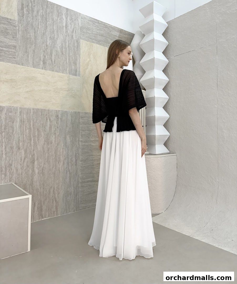 LA BEAUTE BY SARA PTE.LTD.