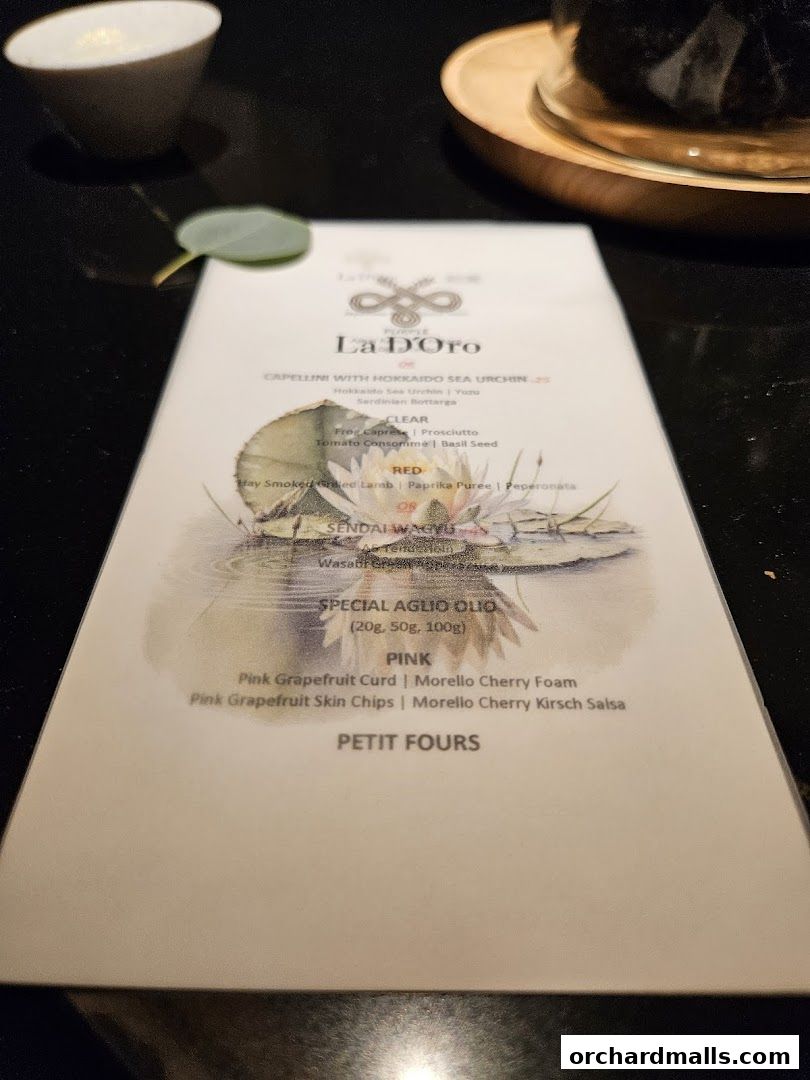 Menu page for La DOro