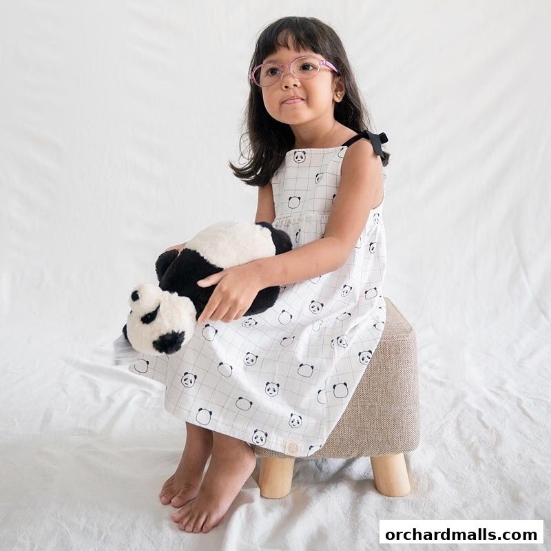 Le Petit Society Flagship Store