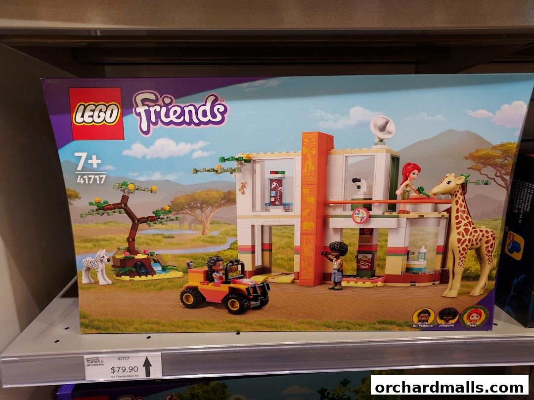 A LEGO Friends safari-themed building set featuring a research station, animals, and figures.
