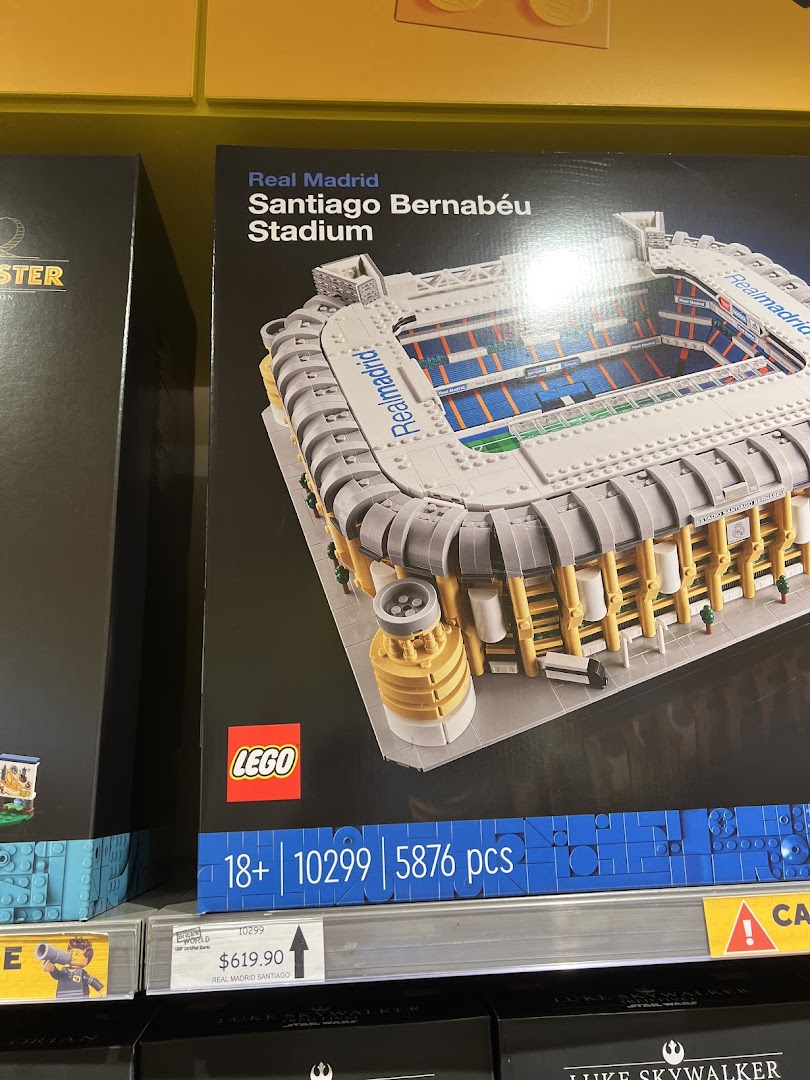 LEGO Certified Store Bricks World - ION