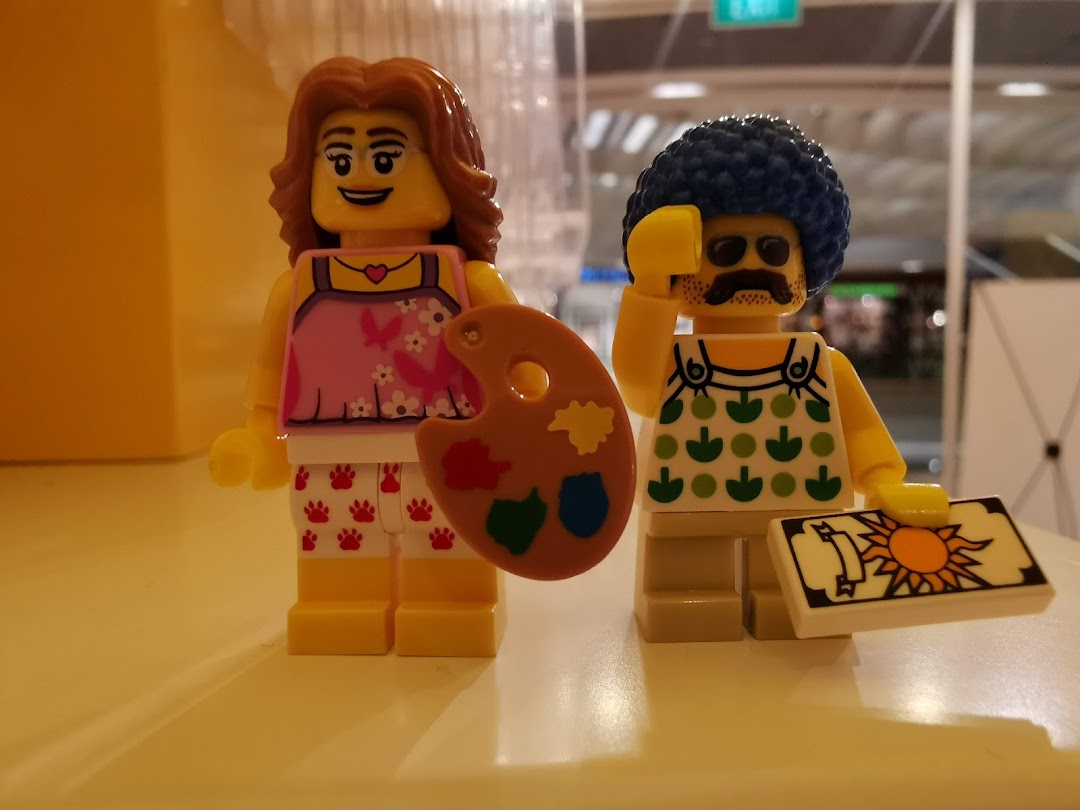 LEGO Certified Store Bricks World - ION