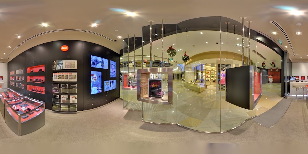 Leica Store ION Orchard
