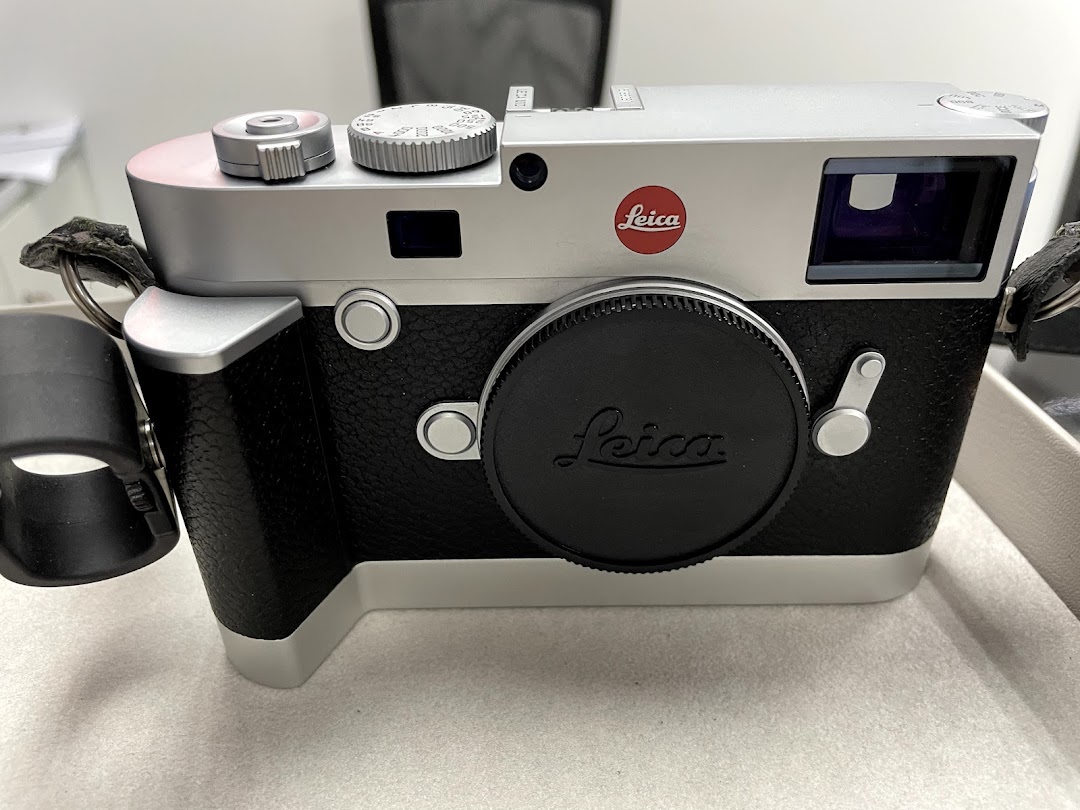 Leica Store ION Orchard