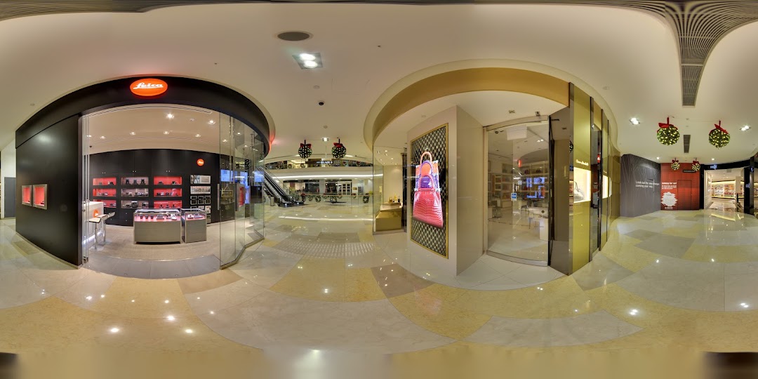 Leica Store ION Orchard