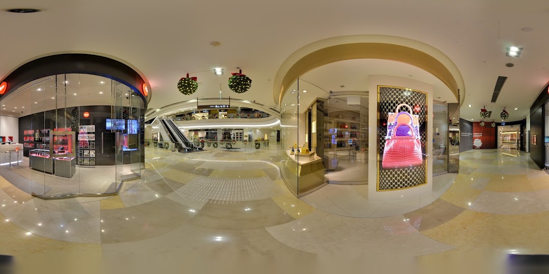 Leica Store ION Orchard