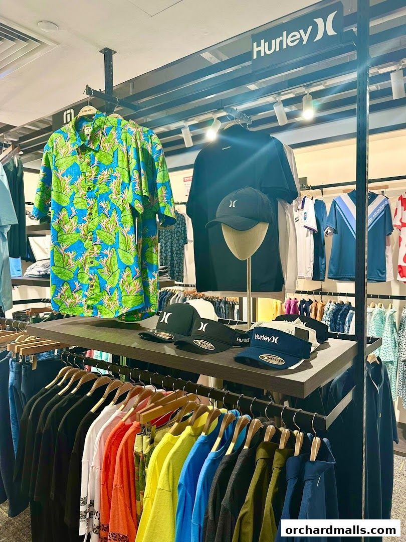 Leonian Sportique  Mandarin Gallery