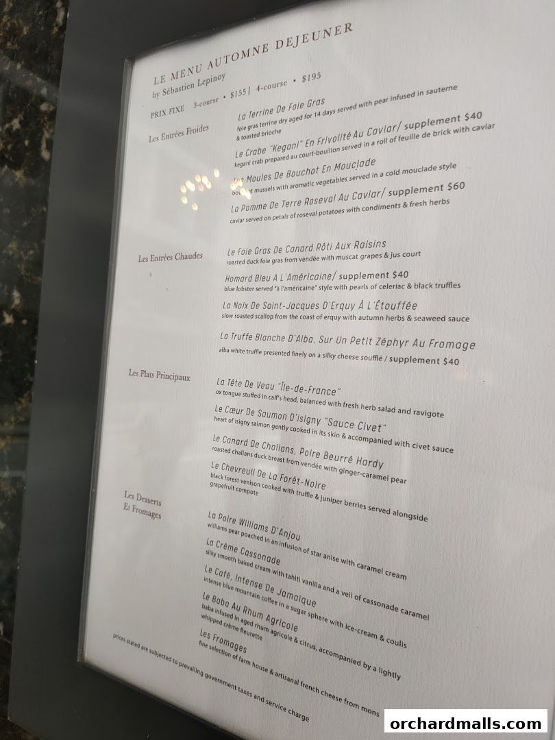 Menu page for Les Amis