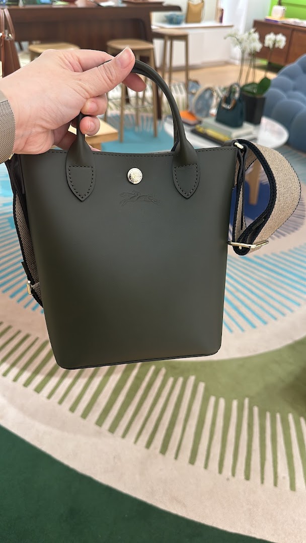 Longchamp