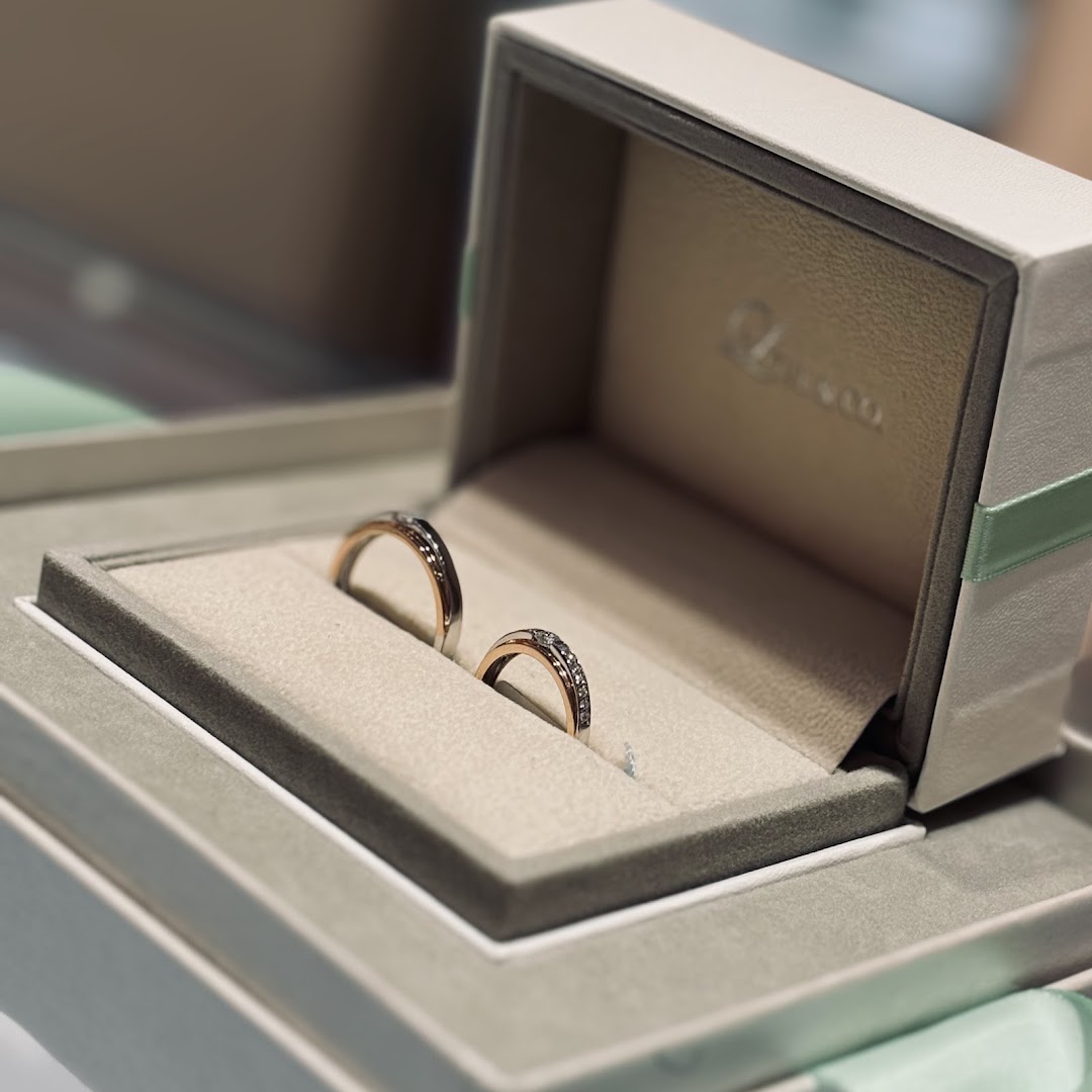 Love  Co. Ion Orchard - Engagement Diamond rings and Wedding Bands