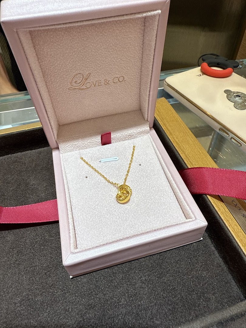 Love  Co. Ion Orchard - Engagement Diamond rings and Wedding Bands