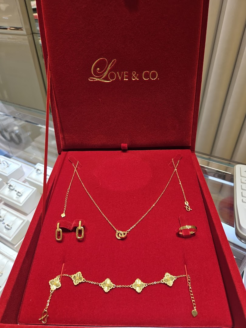 Love  Co. Ion Orchard - Engagement Diamond rings and Wedding Bands